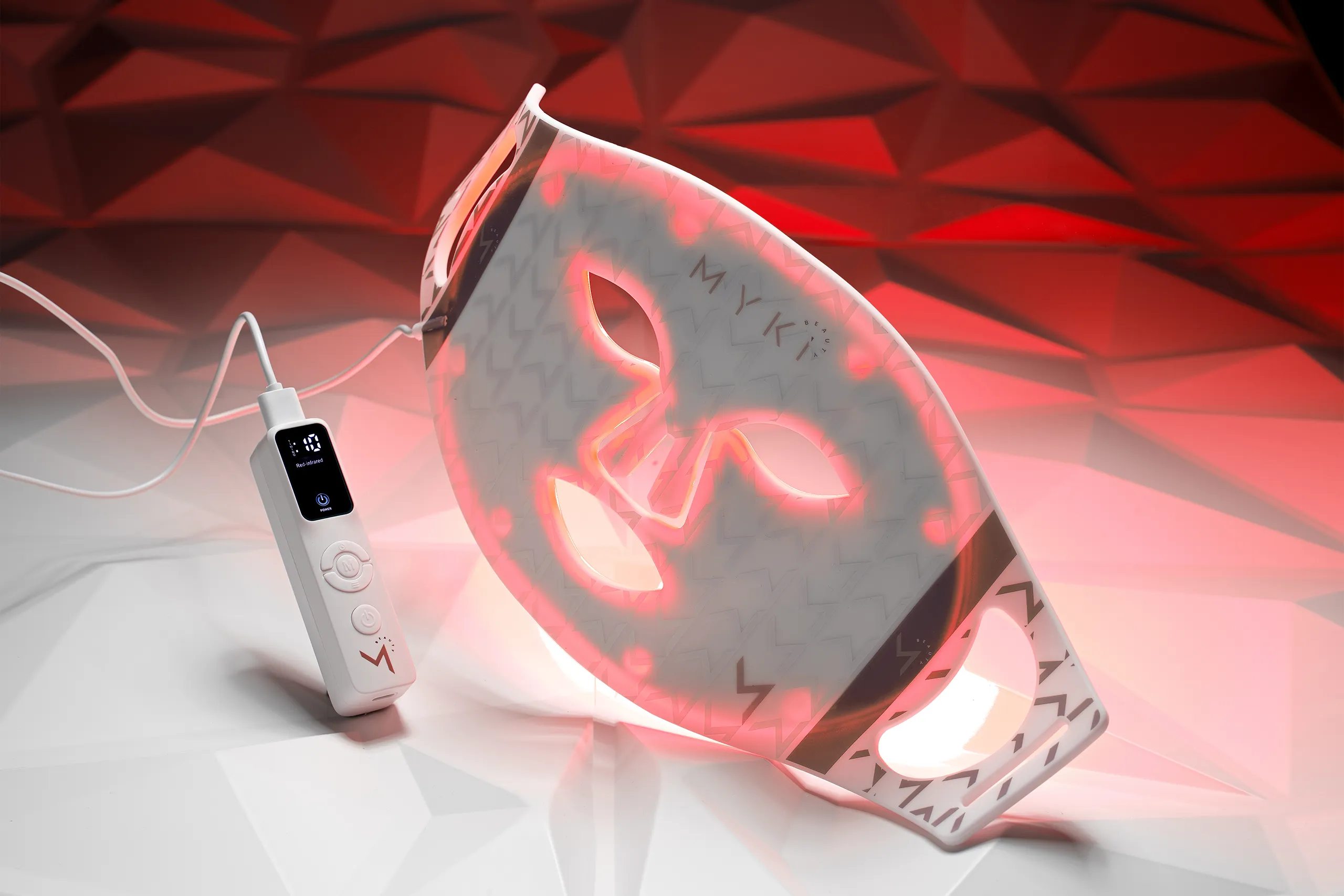 MyKi Beauty red light therapy face mask