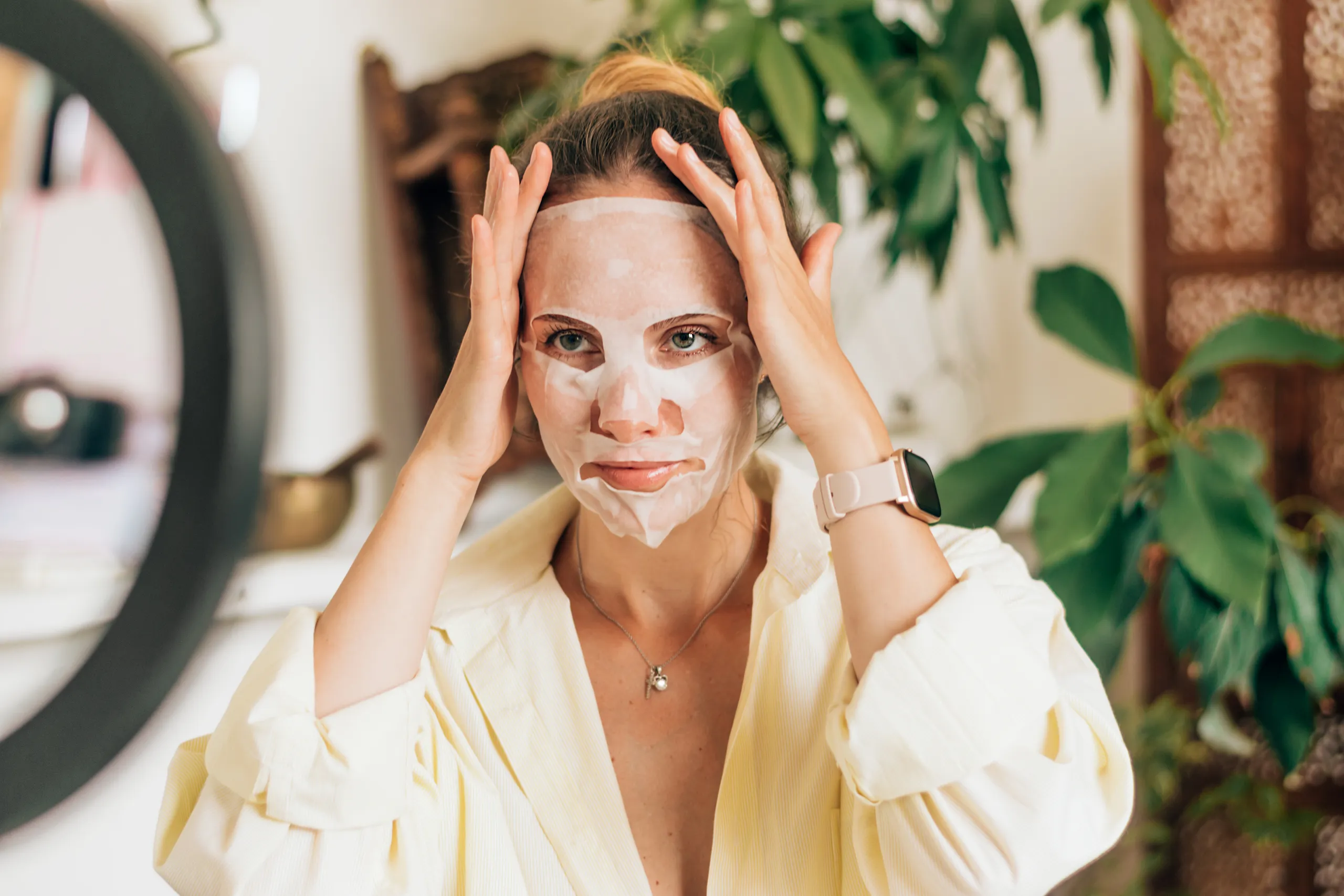 applying a face mask sheet