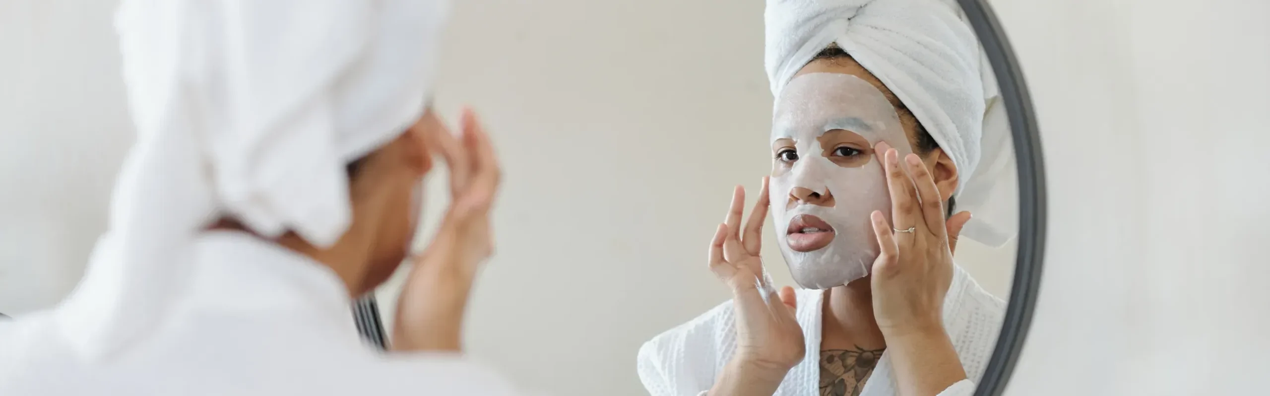 applying a face mask sheet