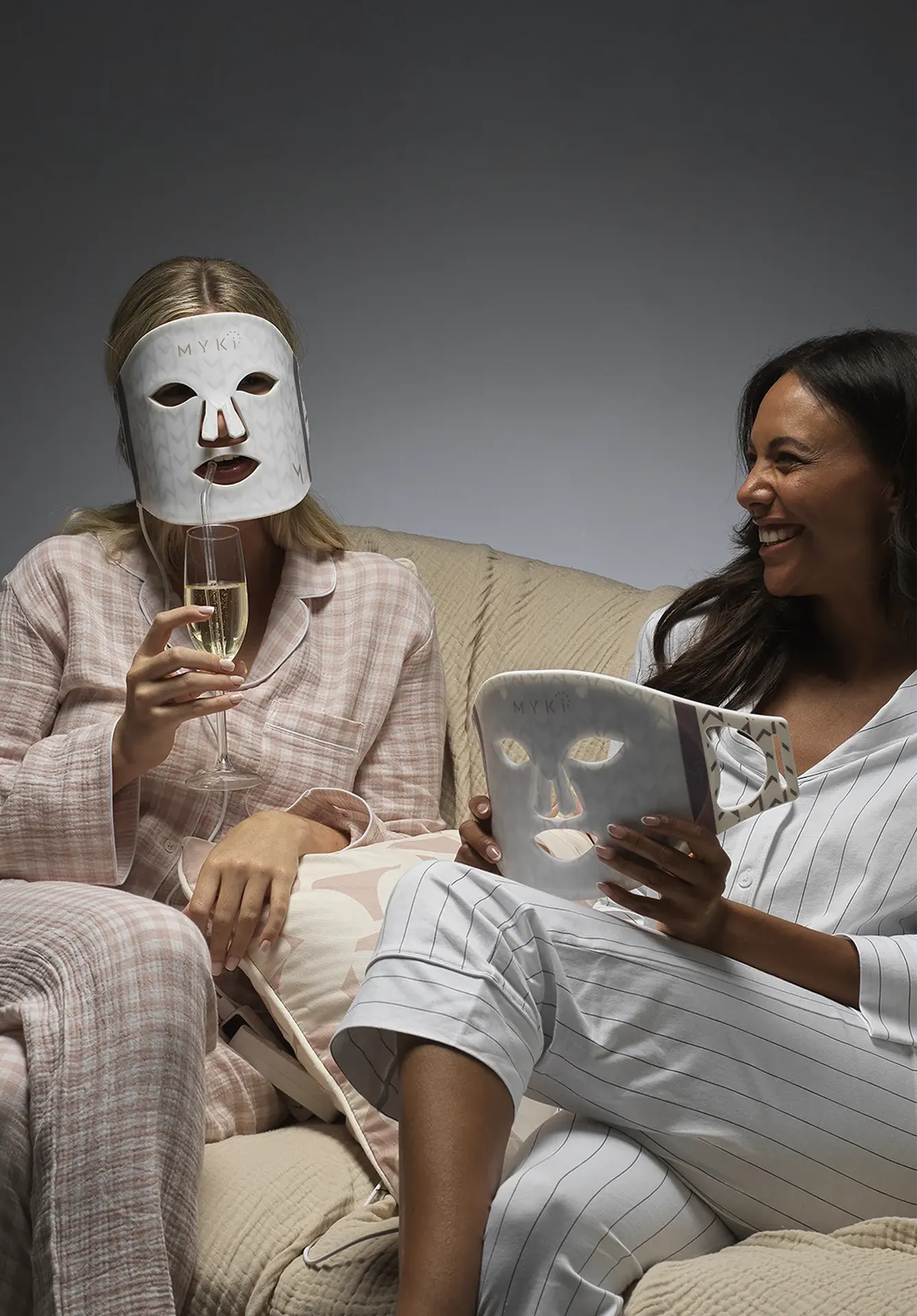 led face therapy mask
